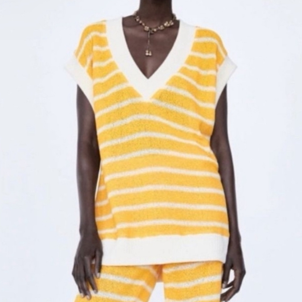 Zara Knit Sweater Vest VNeck Oversized Yellow Gold Cream Stripe Womens Size Sm - Picture 11 of 11